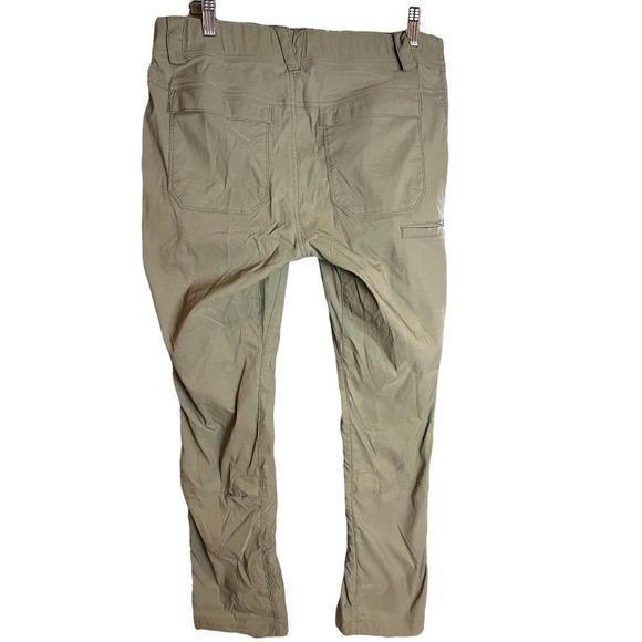 Duluth Trading co Women’s Dry On The Fly Slim Leg Pants - Picture 7 of 14